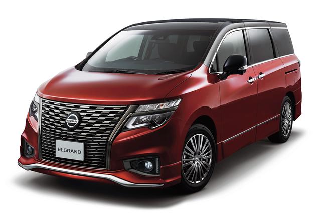 画像: 250ハイウエイスター S アーバンクロム(2WD)。ボディカラーは、ディープクリムゾン。