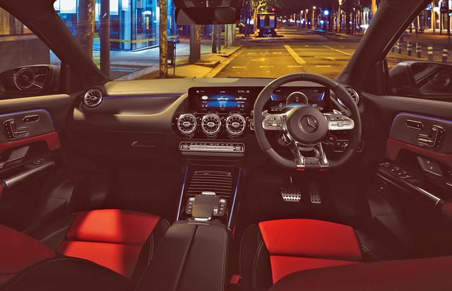 画像: GLA 45Sのインテリア。