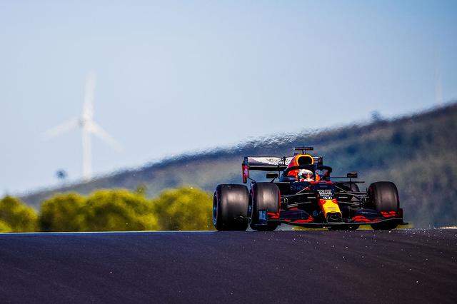 画像: 予選3番手のマックス・フェルスタッペン(レッドブル・ホンダ)。最後のアタックでタイムを更新できず、ポール獲得の惜しいチャンスを逃した。