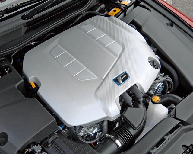 画像: レクサスIS Fに搭載されるエンジンはV8DOHC 排気量4968ccの2UR-GSE。LS600hの2UR-FSEとボア×ストロークは同じだがシリンダーヘッドまわりを専用開発している。