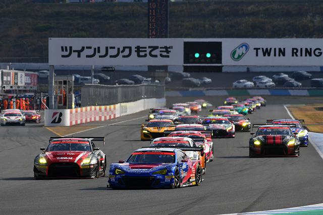 画像: レーススタート、今季初となるBRZのホールショット。