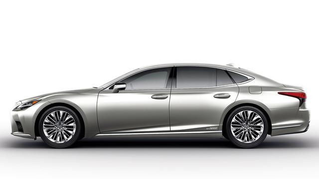 画像: LS500h バージョンL(ボディカラーは銀影ラスター)。