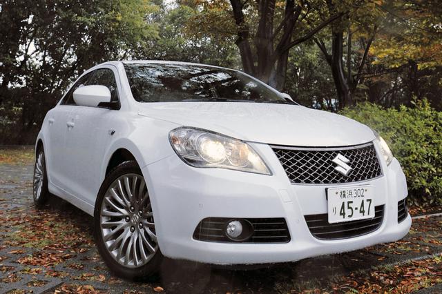 10年ひと昔の国産車 42 スズキ キザシは欧州テイストを味わえる 完成度が高い本格派セダンだった 1 2 Webモーターマガジン