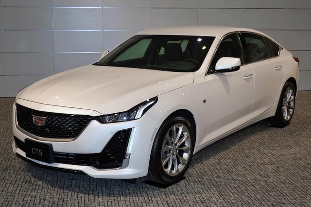 画像: キャデラック CT5 プラチナム。車両価格(税込み)は、560万円。