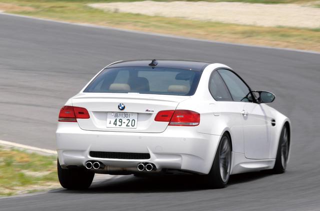 画像: 革新のトランスミッション7速M DCTを手に入れたBMW M3クーぺ。