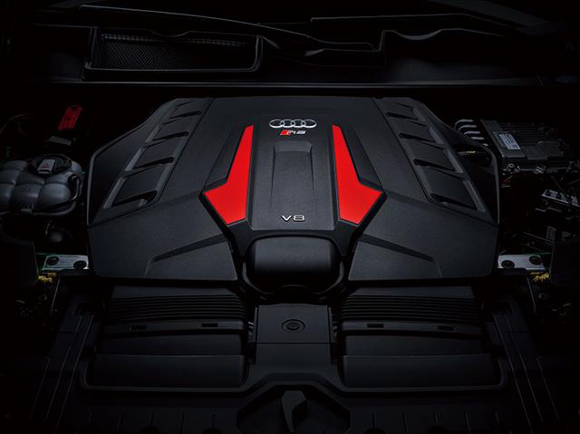 画像: 4L V8ツインターボエンジンは600ps/800Nmを発生し、RSモデルならではのパフォーマンスを発揮する。(アウディRS Q8)