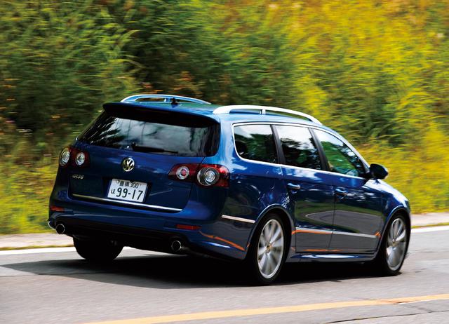 画像: 「VWインディビデュアル」が開発した特別のパサート、ヴァリアントR36は3.6L V6エンジンのパワーを効率よく引き出すために、4モーションと6速DCTと組み合わせるのが大きな特徴となる。0→100km/h加速5.8秒、最高速250km/hというパフォーマンスを発揮する。