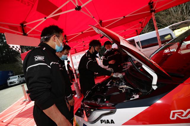 画像: ラリー開始早々に2台揃って姿を消すことになってしまったTOYOTA GAZOO Racing。