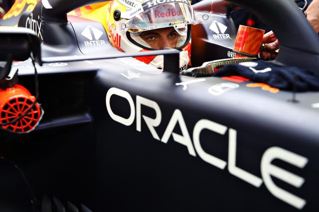 画像: マックス・フェルスタッペン、フリー走行1回目/1:31.394(1位)、フリー走行2回目/1:30.847(1位)