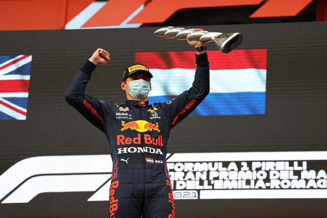 画像: 今季初優勝を飾ったマックス・フェルスタッペン(レッドブル・ホンダ)。狙いどおりのレースだった。