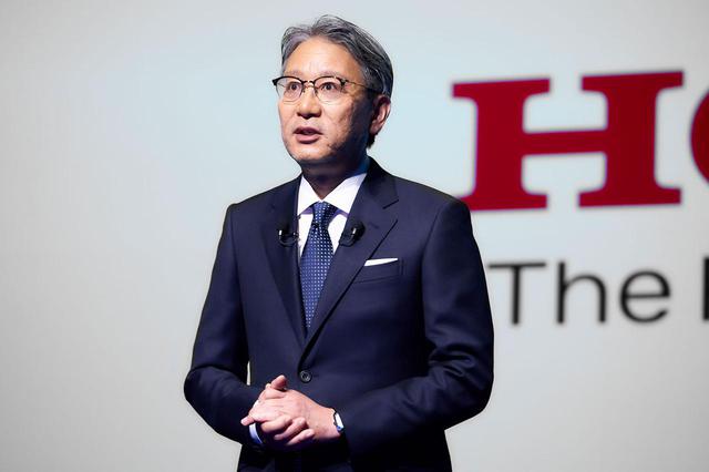 画像: 2021年4月23日の記者会見で熱く語った、ホンダの新社長に就任した三部敏宏 代表取締役。