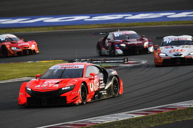 画像: トップ4バトルはFCYにより一旦お預けとなるが、後にメンバーを入れ替えたバトルに。