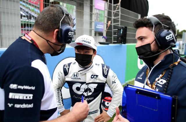 画像: 決勝レースはわずか6周でマシンがストップしてリタイアとなった角田。原因は燃料圧力の低下だった。
