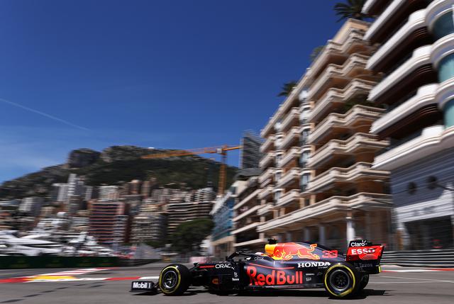 画像: 初日4番手スタートとなったレッドブル・ホンダのマックス・フェルスタッペン。