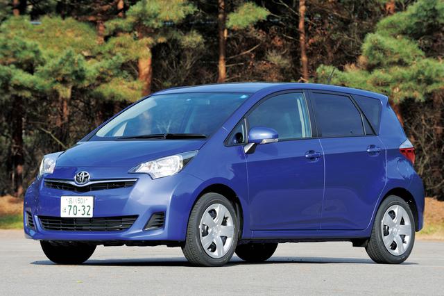 画像: 中核グレードの「G」。試乗車は1.3Lだが1.5Lも設定。175/60R16タイヤにスチールホイール&樹脂フルキャップを装着。