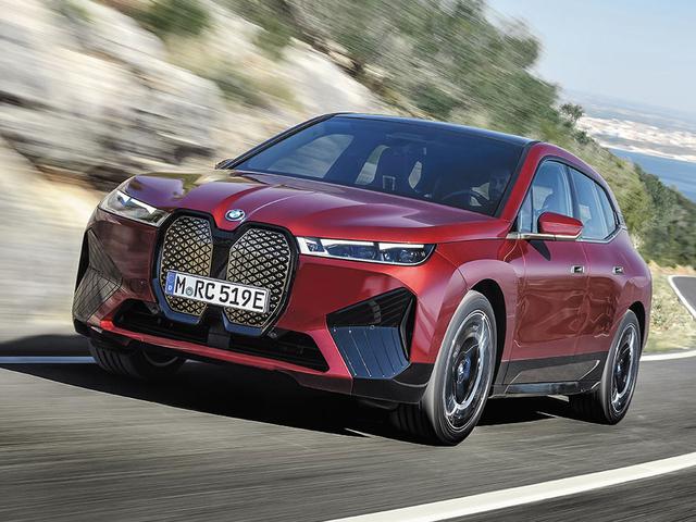 画像: フルBEVラインナップ攻勢を再開。写真はBMW iX