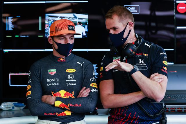 画像: 完璧なレース運びを見せて、ほぼ優勝を手中に収めていたマックス・フェルスタッペン(レッドブル・ホンダ)。
