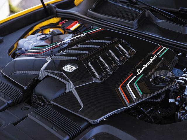 画像: 搭載する4L V8ツインターボエンンジンは、最高出力650ps/6000rpm、最大トルク850Nm/2250-4500rpmを発生する。