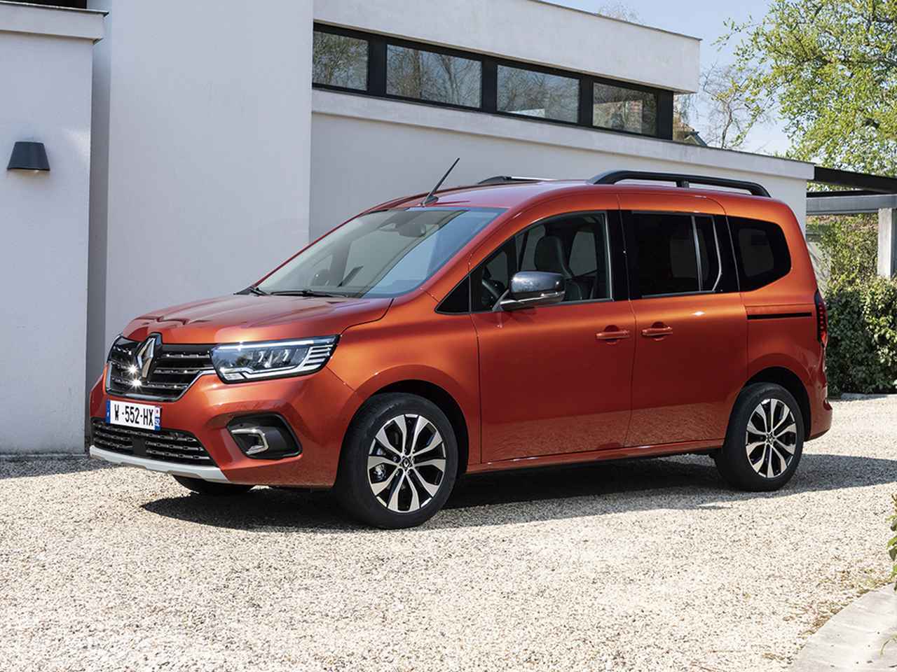 ルノーは一気にevシフトをせず まずはアルカナや新型カングーの導入に期待 輸入車事情21 22 2 2 Webモーターマガジン