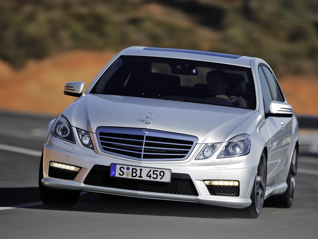 メルセデス・ベンツ E63 AMGは、新世代エンジンを搭載したスーパーE