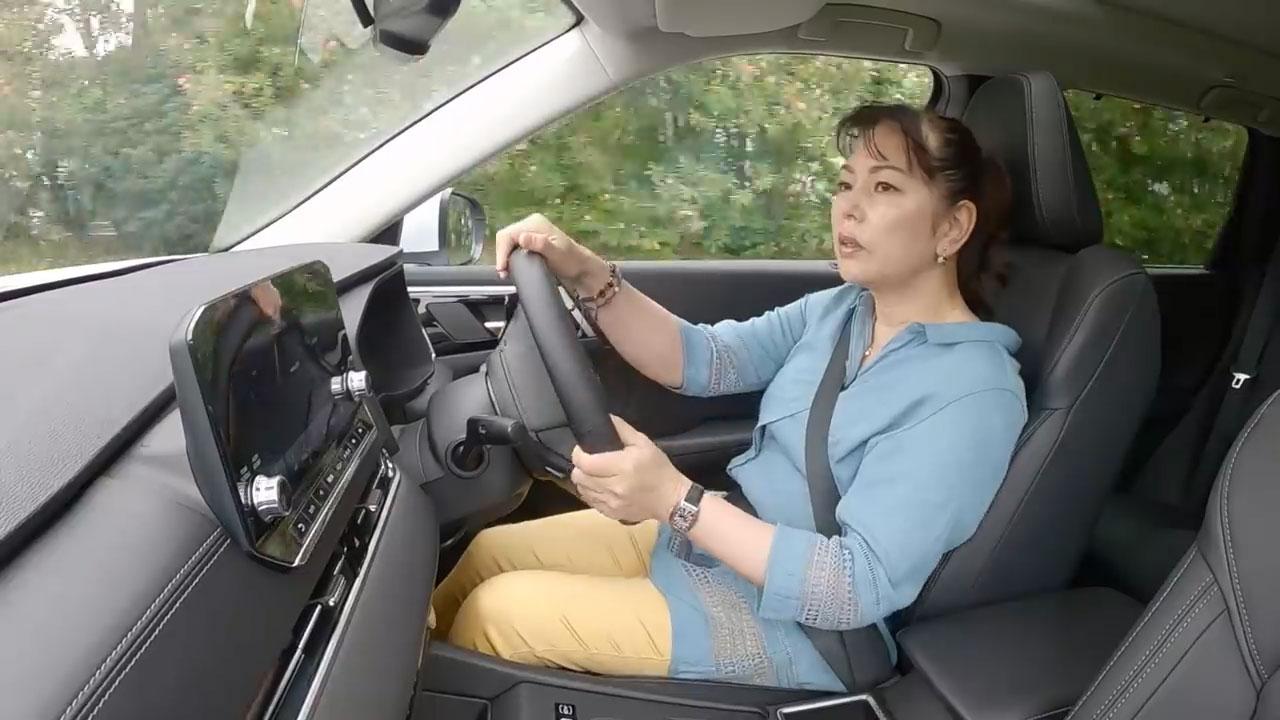 画像: 【動画】竹岡圭の今日もクルマと「三菱 アウトランダー PHEV」(2021年11月放映)