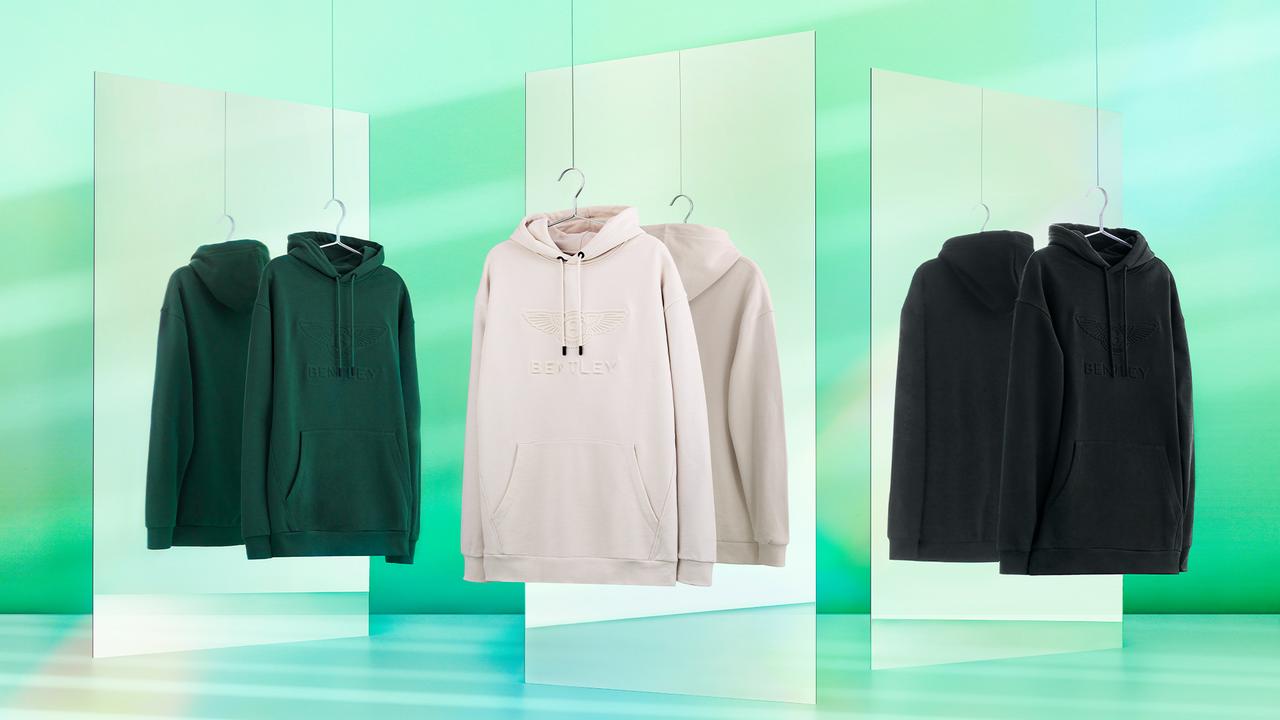 ラスト1着！ Bentley Motor Sports ベントレー パーカー L クリスマスプレゼントに欲しくなる！？ベントレーの最新コレクションは