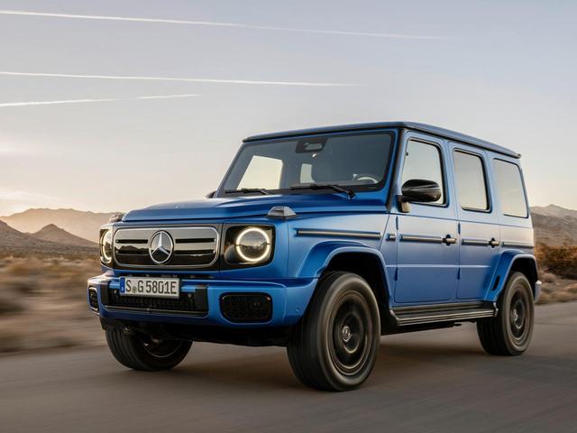 画像: メルセデス・ベンツGクラスのEVバージョンがついに登場、4モーターであらゆる道を踏破 - Webモーターマガジン