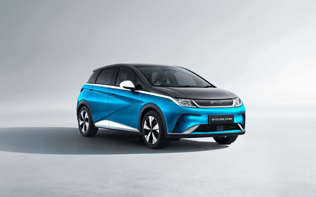 お買い得モデルも見逃せない！BYD ドルフィン 国内導入1周年記念として