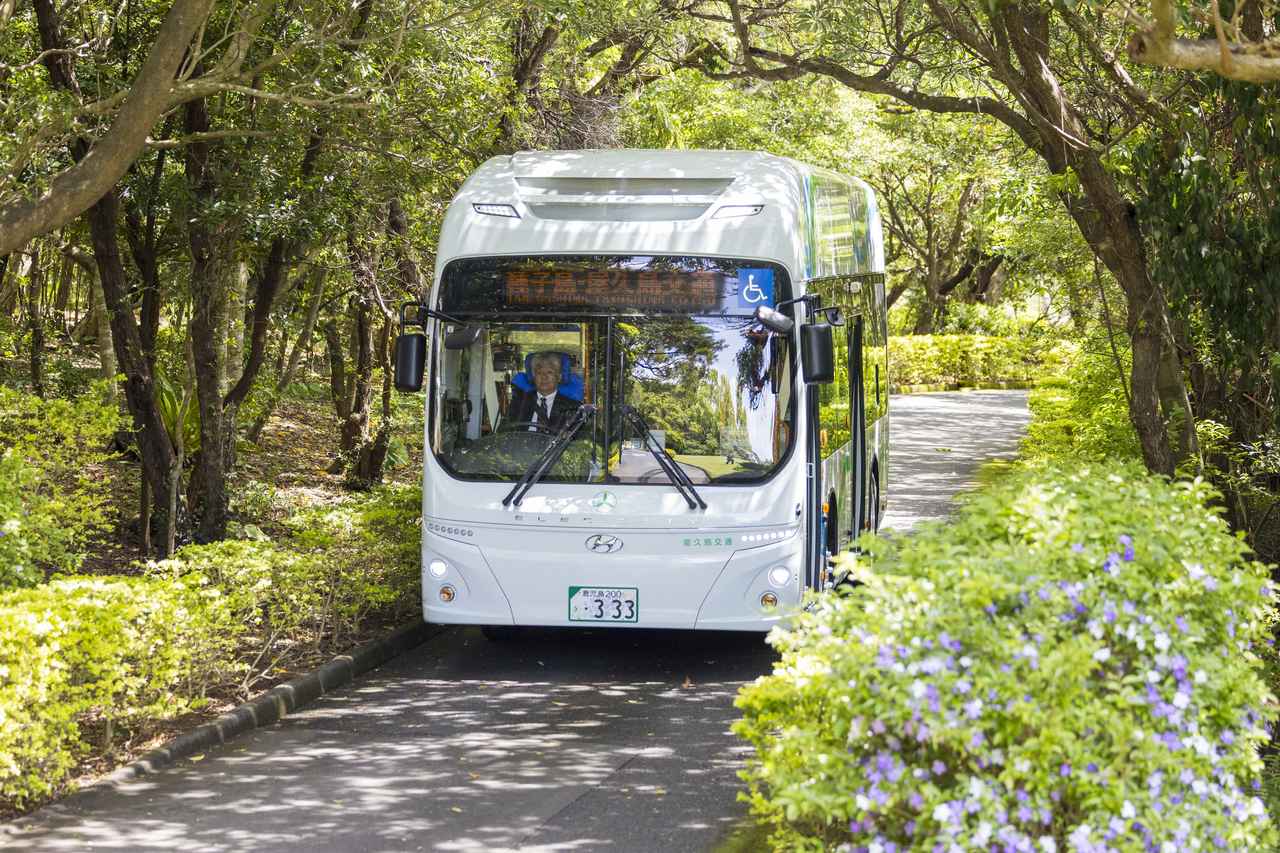 ゼロエミッションアイランドへの挑戦。世界自然遺産 屋久島にEVバスが