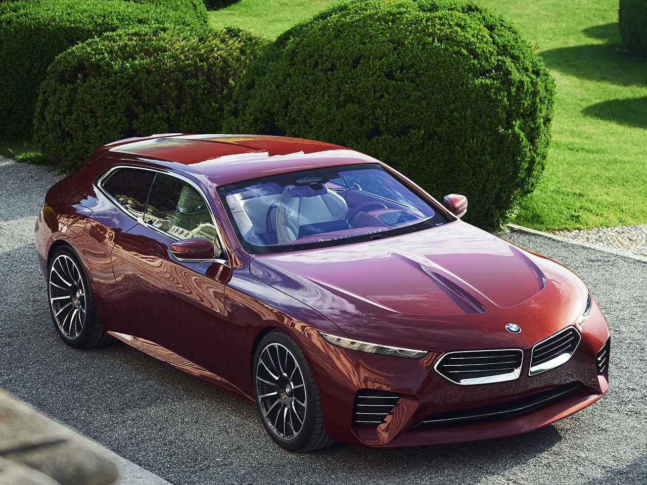 BMWが新コンセプトカー「スピードトップ」を発表。2024年に発表した 