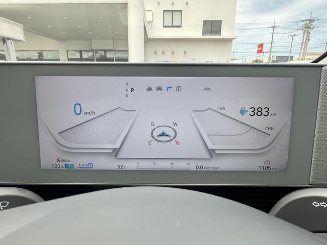 画像1: レンタカーのIONIQ ５をSOC100％で借り出す。走行可能距離は383kmと表示され、たっぷり1日走ることができる距離だ。