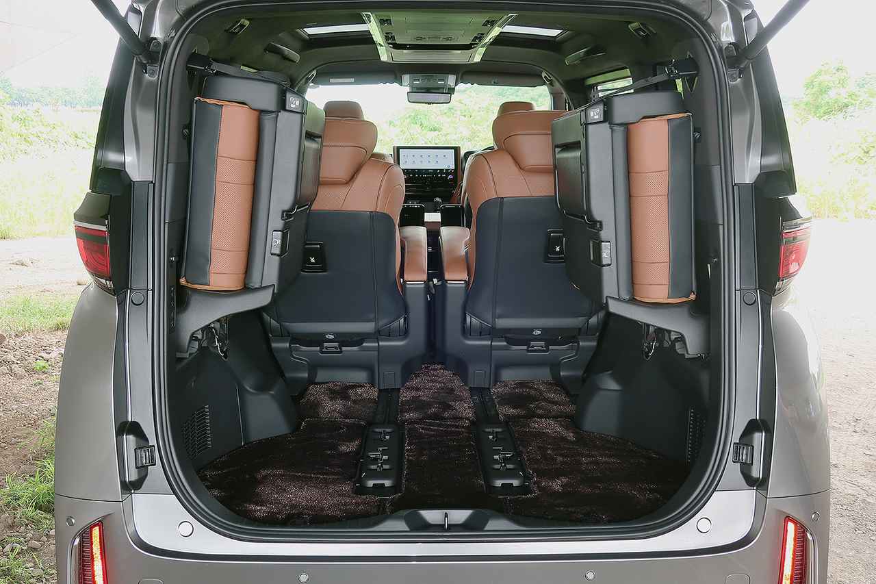 画像 : 14番目の画像 - トヨタ ヴェルファイアPHEV 写真蔵 - Webモーターマガジン