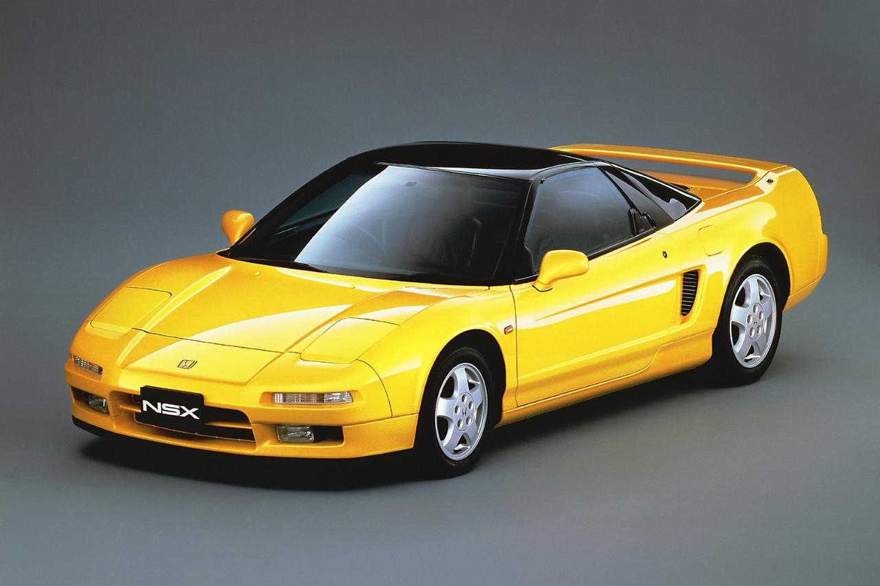 画像: 1991年9月、バブル経済の崩壊とともに登場した初代NSX。価格は当時、824万3090円（3％税込・東京地区販売価格）だった。