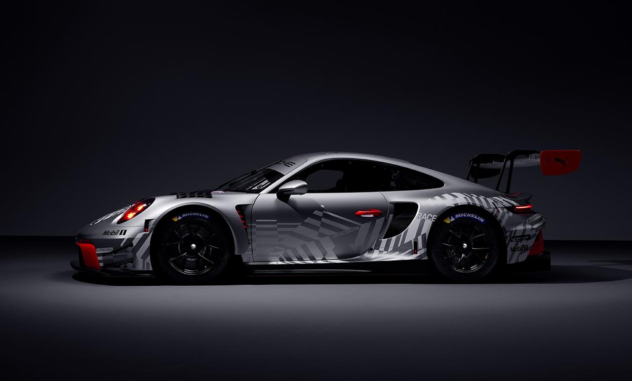 画像: 2年の開発期間を経て登場した2026年シリーズモデル。参戦サーキットに合わせた特別装備オプションも用意される。
