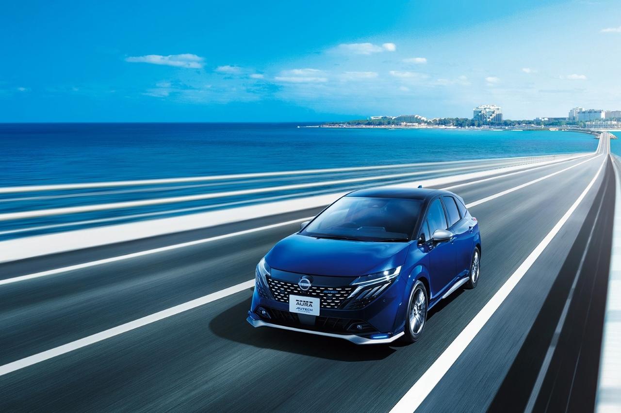 画像: 上質な走りと爽快感を追求した「ノート オーラ AUTECH スポーツスペック」。車両価格は2WDの「AUTECHスポーツスペック」が325万1600円。
