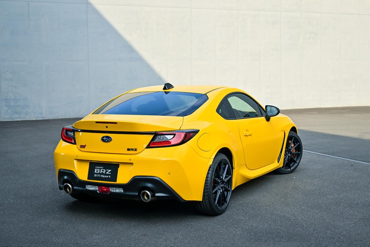 画像 : 3番目の画像 - BRZ特別仕様車「STIスポーツ イエローエディション」 - Webモーターマガジン