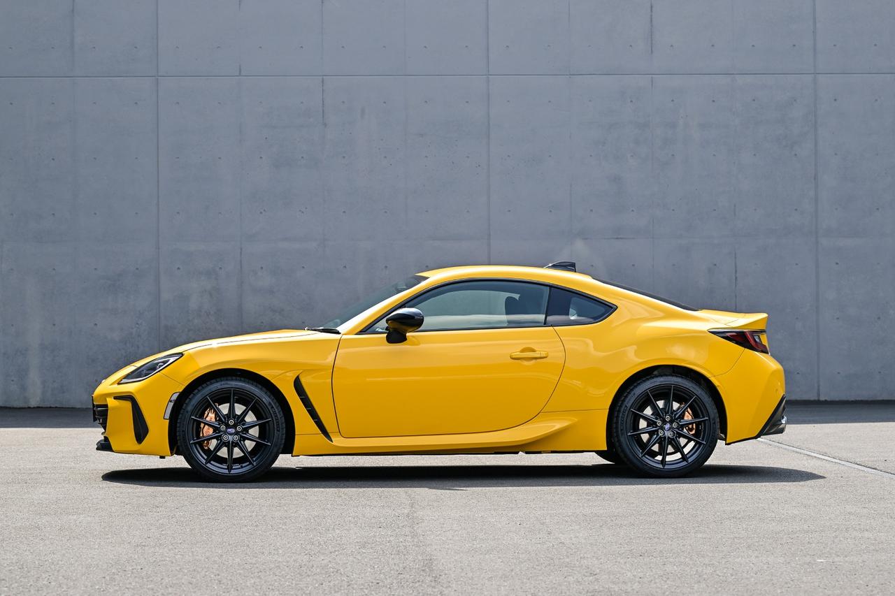画像 : 5番目の画像 - BRZ特別仕様車「STIスポーツ イエローエディション」 - Webモーターマガジン