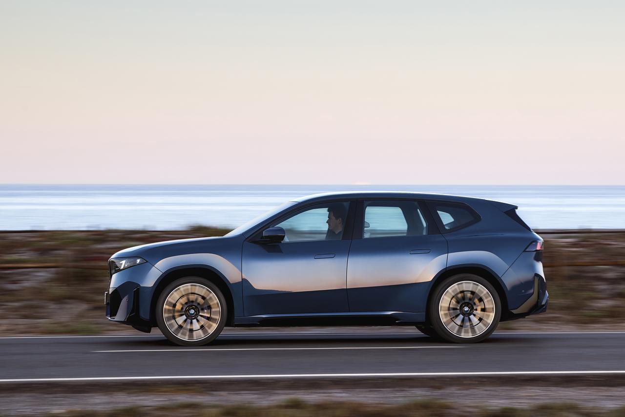 画像 : 4番目の画像 - 次世代BMW iX3ノイエ・クラッセ - Webモーターマガジン