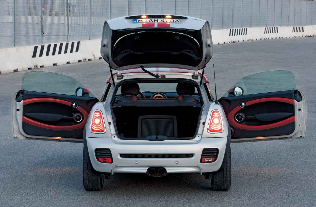 画像 : 2番目の画像 - MINI ジョンクーパーワークス クーぺ - Webモーターマガジン