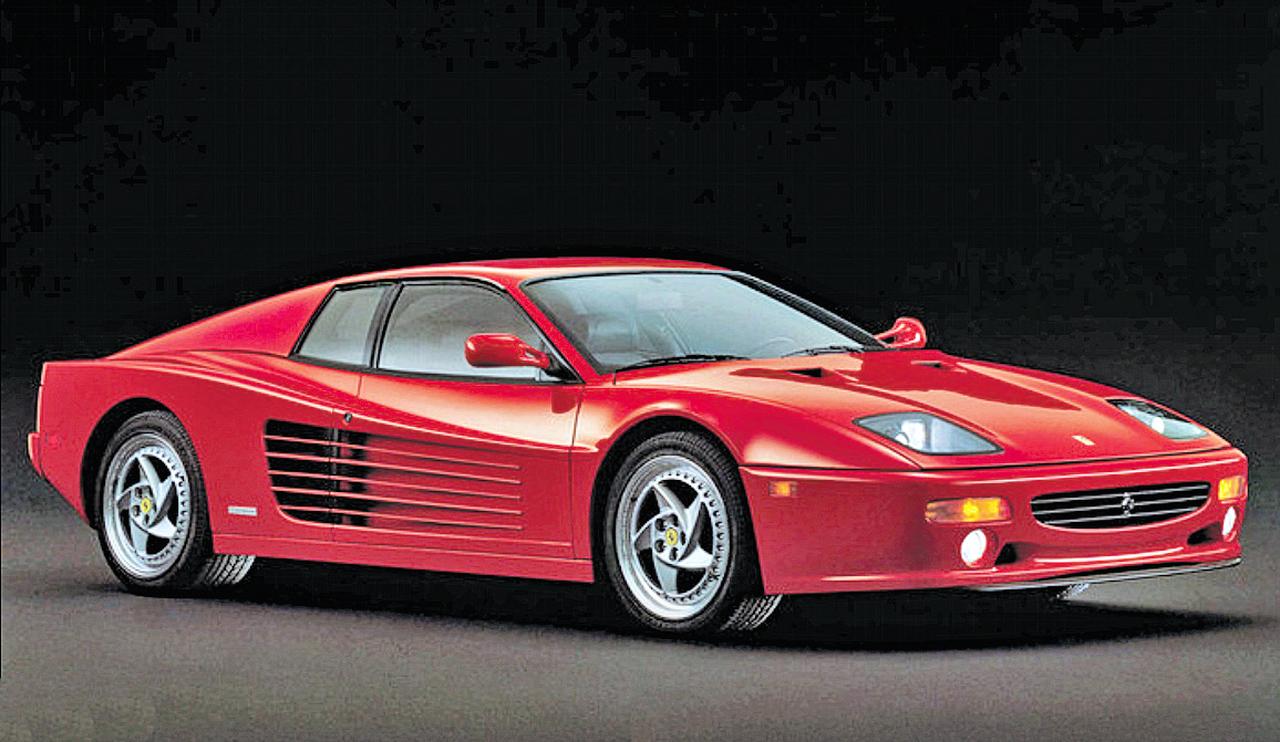 画像: 1994年に登場したF512M。ヘッドランプは固定式となり、エンジンも440psへとパワーアップした。
