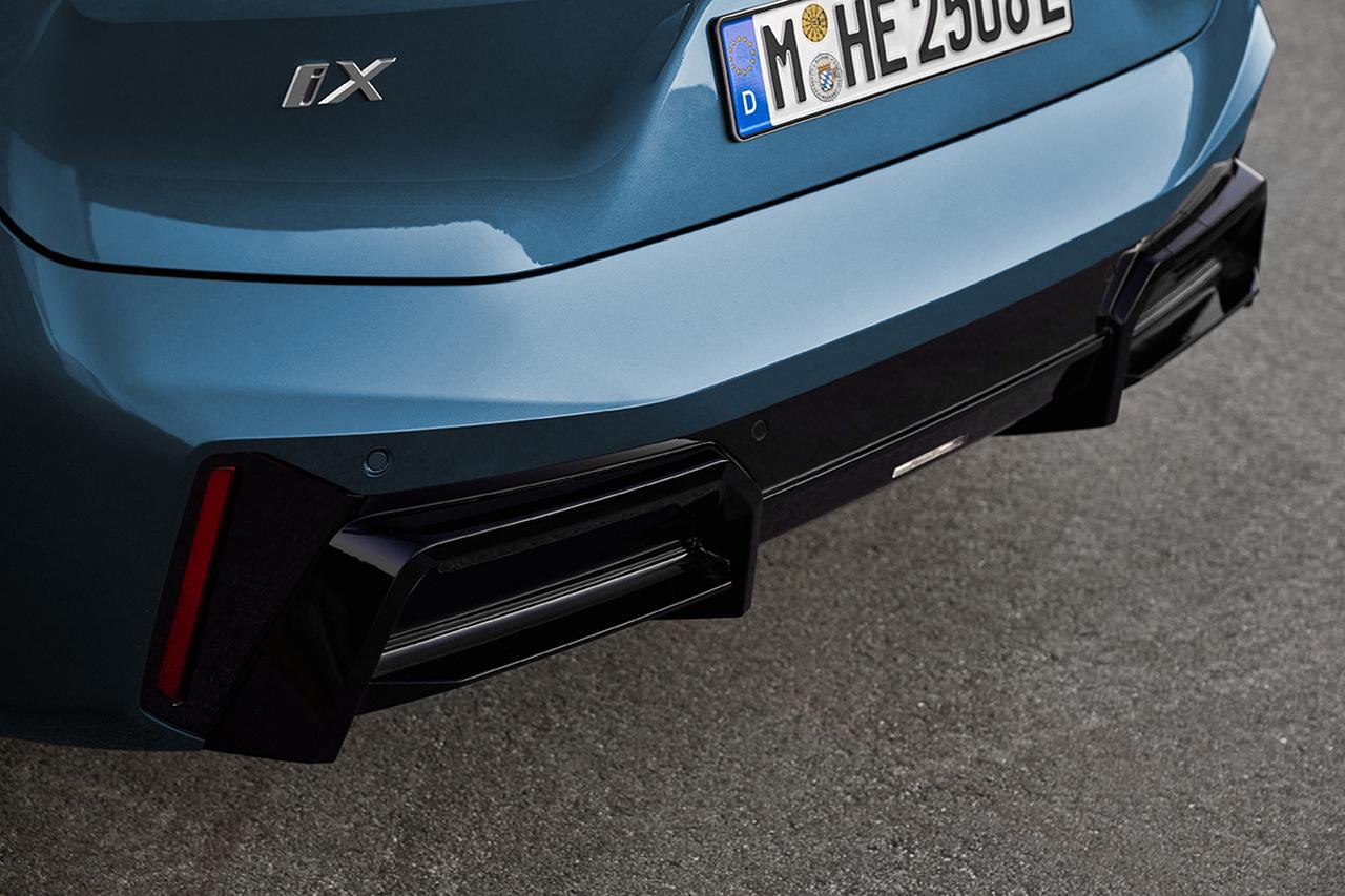 画像 : 7番目の画像 - ビッグマイチェンの新型「BMW iX」が日本ローンチ - Webモーターマガジン