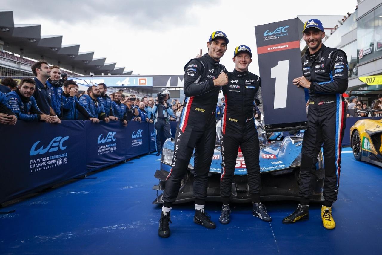 画像: 9番グリッドから逆転優勝を達成した35号車アルピーヌA424（アルピーヌ・エンデュランス・チーム）。ポール・ループ・シャタン／フェルディナンド・ハプスブルク／シャルル・ミレッシ組は激戦を見事な戦略で制した。