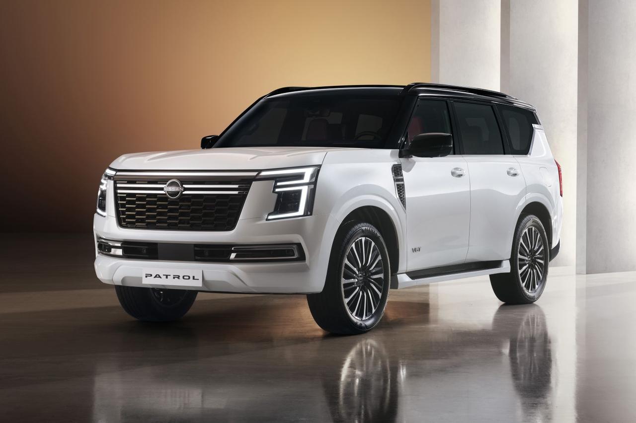 画像: 中東仕様のフラッグシップSUV「パトロール」を出展。新開発の3.5L V6ツインターボエンジンを搭載し、砂漠や荒野など過酷な環境でも圧倒的な走破性と快適性を両立したプレミアムSUVだ。