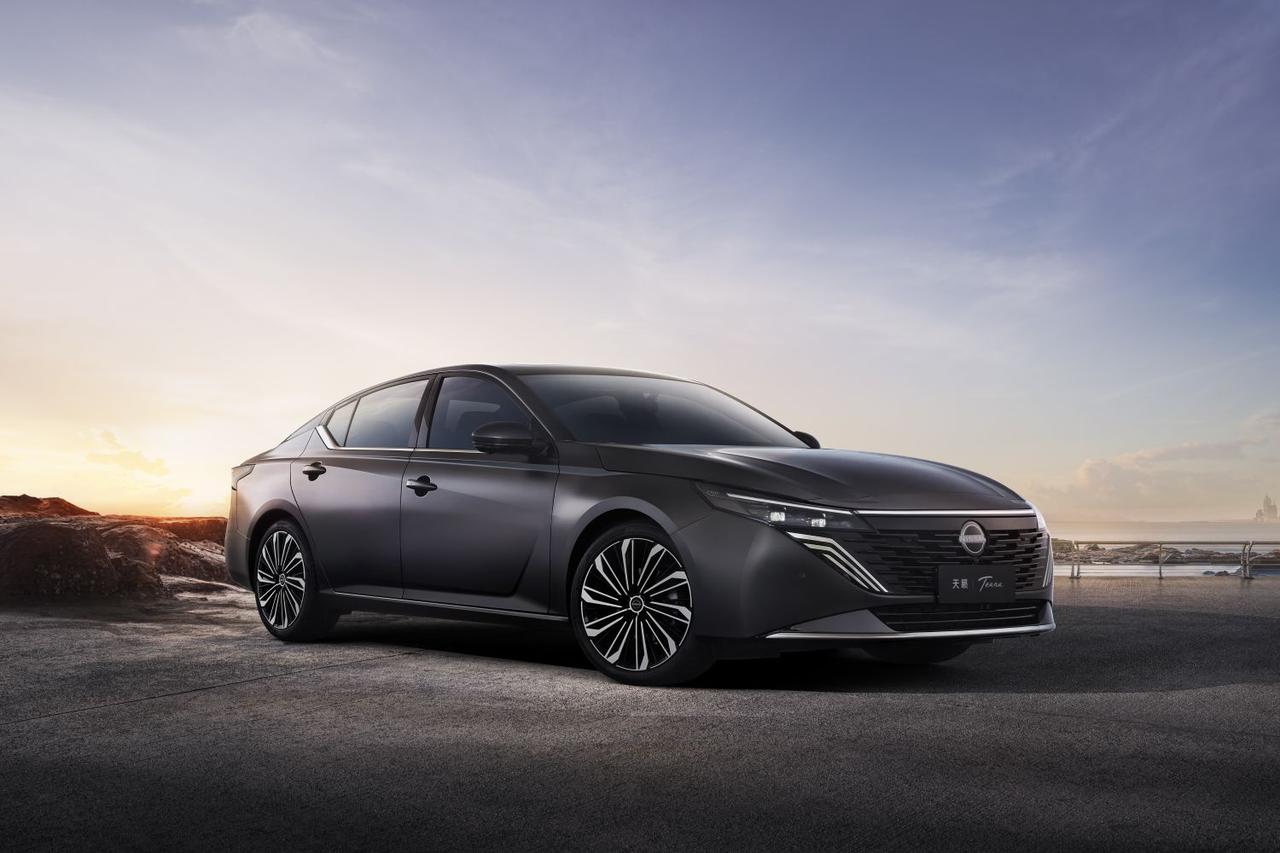 画像 : 3番目の画像 - 日産 新型「ティアナ」 - Webモーターマガジン
