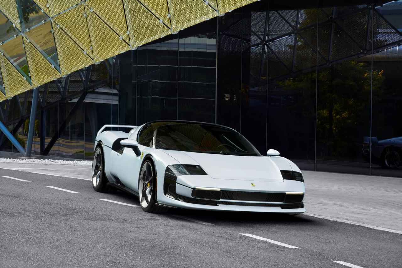 画像 : 12番目の画像 - フェラーリが新たなワンオフモデル「SC40」を発表 - Webモーターマガジン