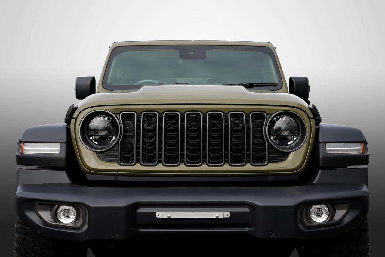 画像 : 3番目の画像 - ジープ「ラングラー ルビコン 2ドア」に150台の限定車登場 - Webモーターマガジン