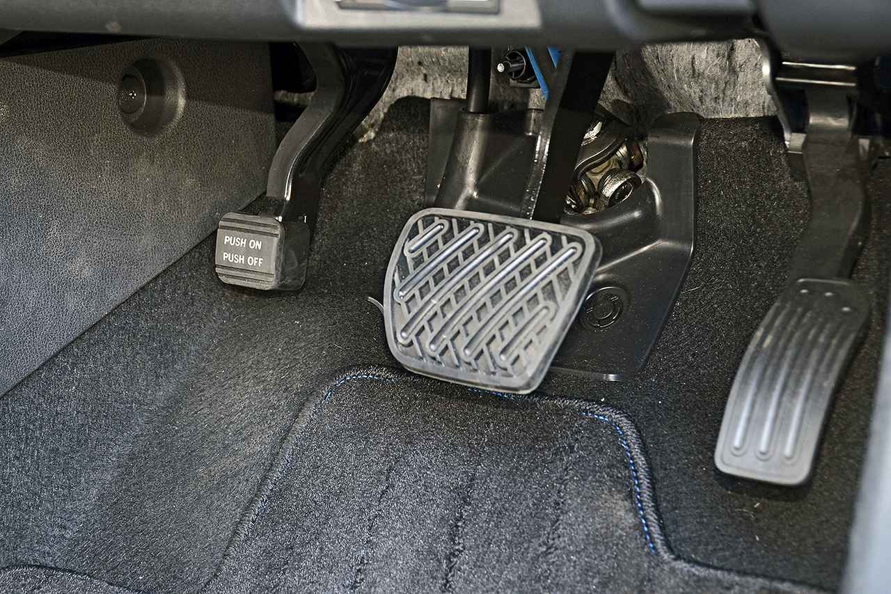 画像 : 8番目の画像 - 日産 リーフ - Webモーターマガジン