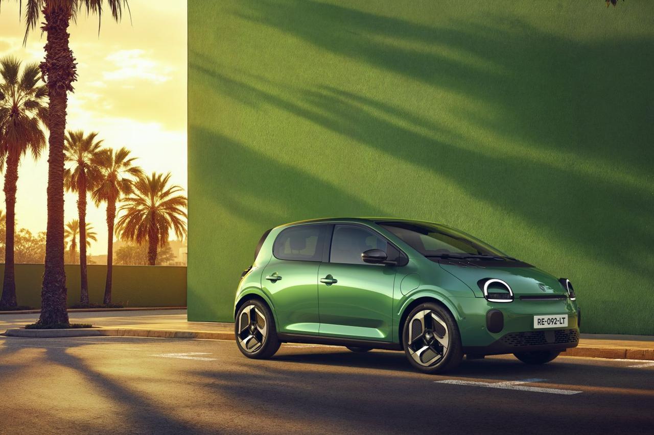 画像 : 2番目の画像 - ルノー トゥインゴ - Webモーターマガジン