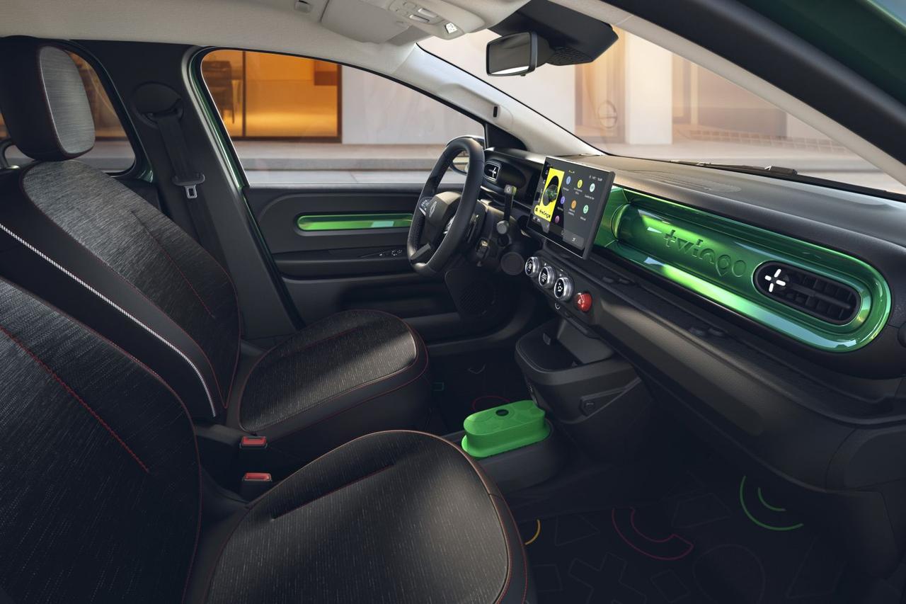 画像 : 10番目の画像 - ルノー トゥインゴ - Webモーターマガジン