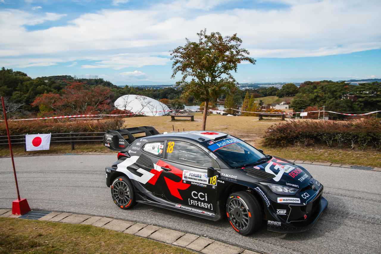 画像: WRC初優勝を狙って好調なスタートを切った勝田貴元だったが、SS11で痛恨のアクシデントに見舞われ17位に終わった。